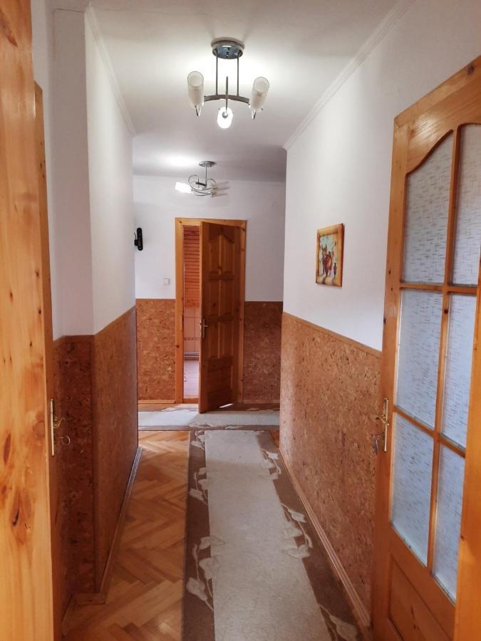 Садиба У Крайлюків ياريمتشي المظهر الخارجي الصورة
